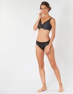 Triumph - INFINITE SENSATION Noir -Playtex Shop 16474232 500 C