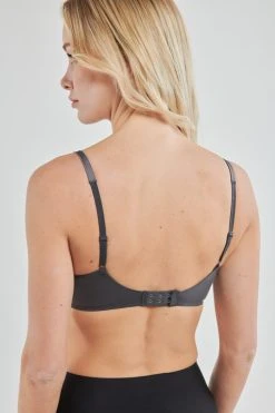 Triumph - BODY MAKE UP SOFT TOUCH Gris 10 Triumph - BODY MAKE UP SOFT TOUCH Gris -Playtex Shop 21371990 500 D